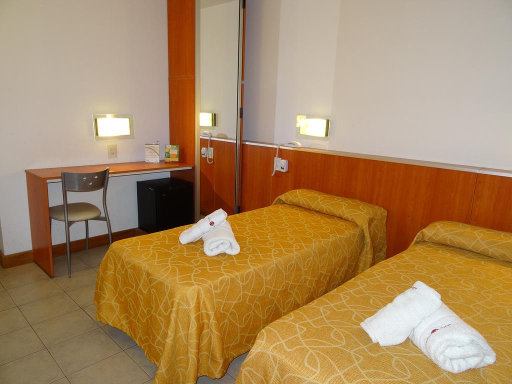Hotel Necof Rosario Kamer foto