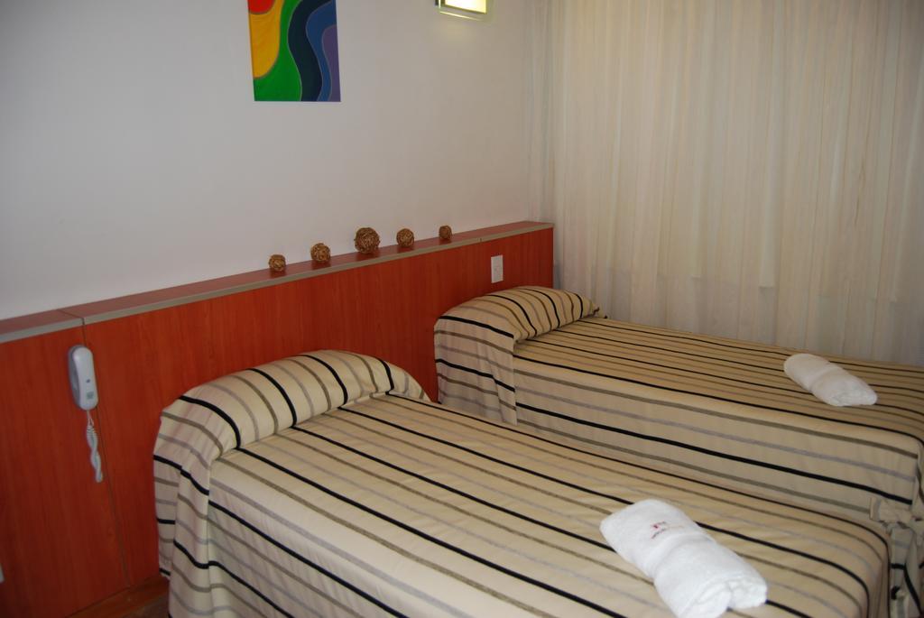 Hotel Necof Rosario Kamer foto